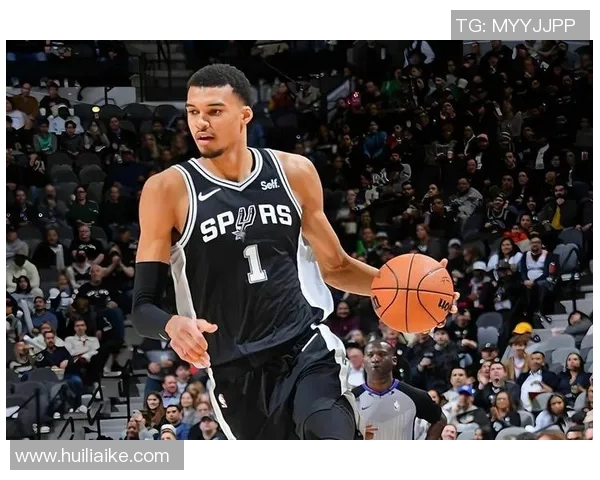 文班亚马法国队首秀狂砍27分横扫意大利引发NBA球探热议